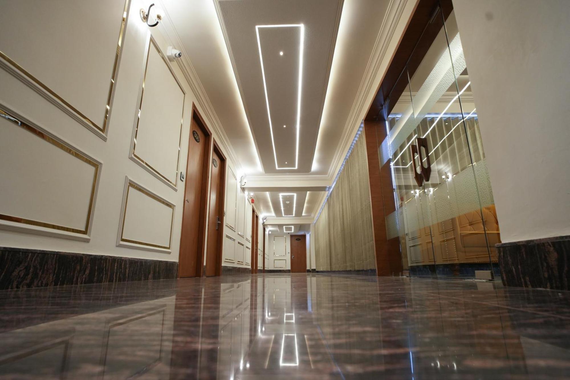 Rds Hotel Αχμπανταμπάντ Εξωτερικό φωτογραφία