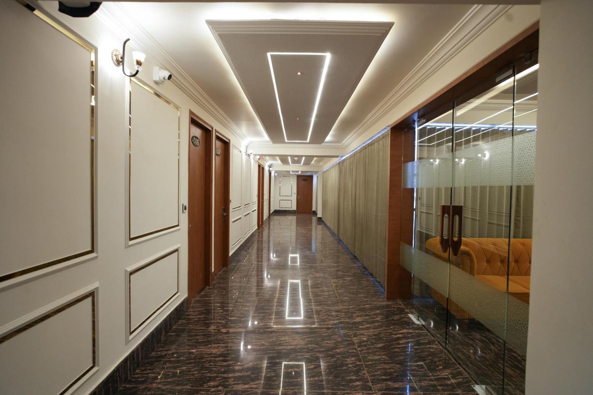 Rds Hotel Αχμπανταμπάντ Εξωτερικό φωτογραφία